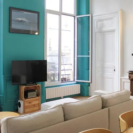아파트 Duplex De Charme Au Coeur Du 2eme 파리